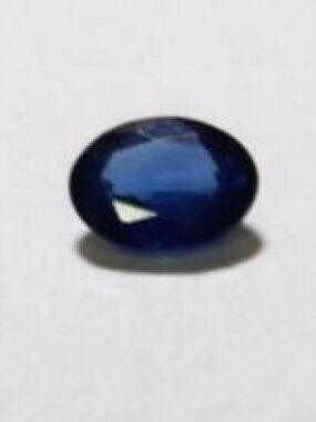 Oval 1.32CT Natural Ceylon Blue Sapphire VS Violetish Blue.